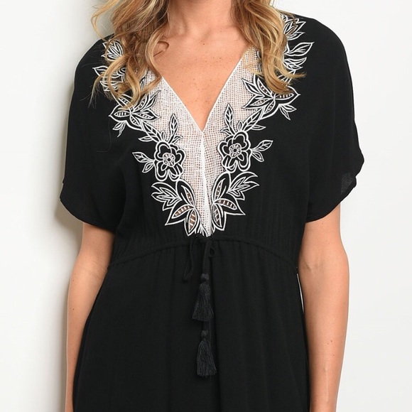 Embroidered Tunic Dress - Picture 2 of 3